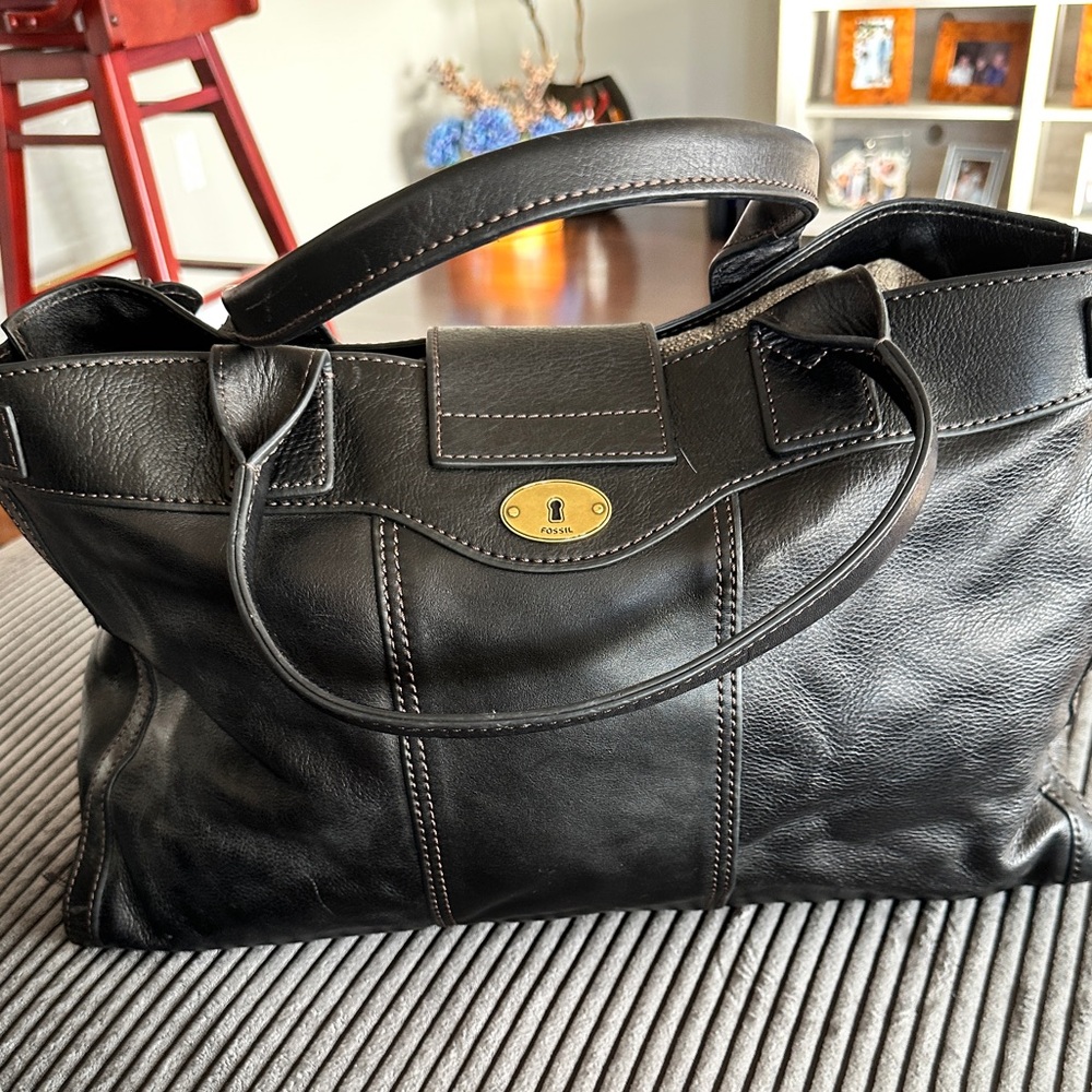 Fossil Vintage Reissu Black Leather Weekender